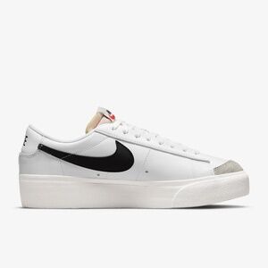 Nike Blazer Low Platform